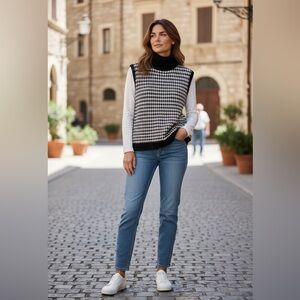 Ralph Lauren Black and White  houndstooth Turtleneck Sweater Vest